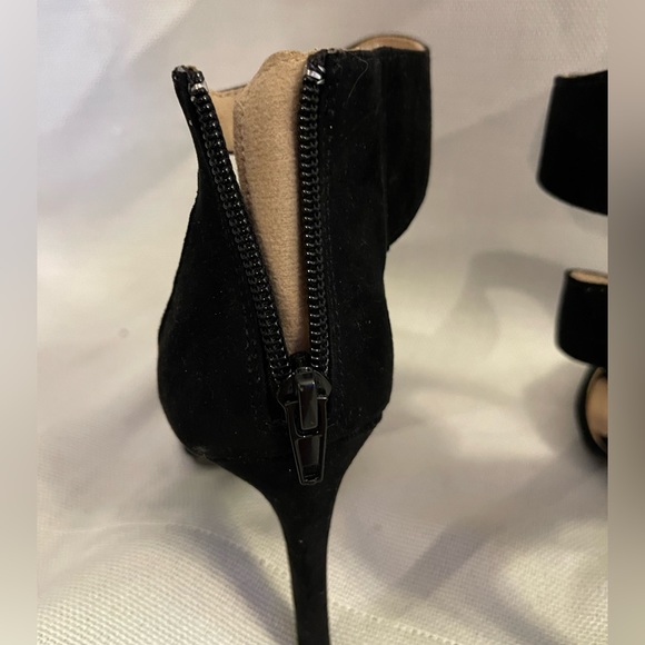 Christian Siriano Black Heels size 5 - Picture 5 of 6
